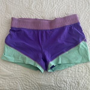 Ivivva purple shorts 💫💟